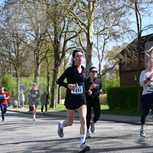 12.04.2026 - 45. Internationalen Wilhelmsburger Insellauf J. Mangold http://msf.ph/oto/9461049 12.04.2026 10:44:56 Ziel 3173, 2190, 4914, 5341, 5435, 5563, 2075, 2810, 3408, 4739, 3416, 2899, 4785, 3566, 5037, 5046, 5037, 5046, 3747, 3054, 2376, 2300, 3334, 4958, 3500, 4958, 3500, 4928, 4333, 2301, 2995, 2134, 3369, 4635, 3772 meine-sportfotos.de