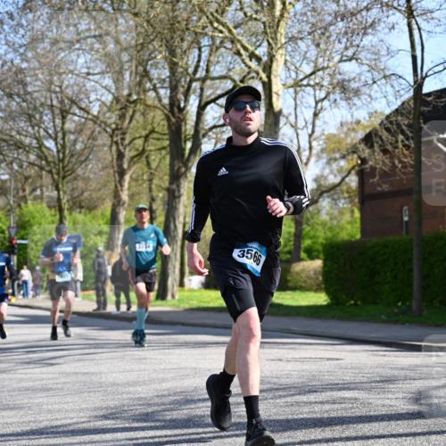 12.04.2026 - 45. Internationalen Wilhelmsburger Insellauf J. Mangold http://msf.ph/oto/9461129 12.04.2026 10:45:08 Ziel 2810, 3408, 4739, 3416, 2899, 4785, 3566, 5037, 5046, 3747, 3054, 2376, 2300, 3334, 4958, 3500, 4958, 3500, 4928, 4333, 2301, 2995, 2134, 3369, 4635, 3772, 3337, 3680, 5325, 3653, 4139, 4531, 5694, 2216, 3430, 5594, 4481, 4682 meine-sportfotos.de