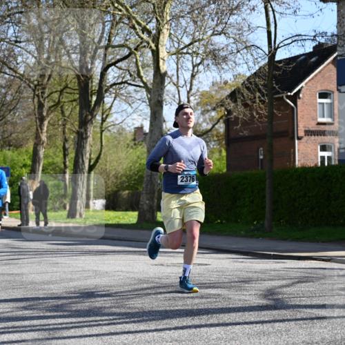 12.04.2026 - 45. Internationalen Wilhelmsburger Insellauf J. Mangold http://msf.ph/oto/9461163 12.04.2026 10:45:14 Ziel 2899, 4785, 3566, 5037, 5046, 3747, 3054, 2376, 2300, 3334, 4958, 3500, 4928, 4333, 2301, 2995, 2134, 3369, 3369, 4635, 3772, 3337, 3680, 5325, 3653, 4139, 4531, 5694, 2216, 3430, 5594, 4481, 4682, 5664 meine-sportfotos.de