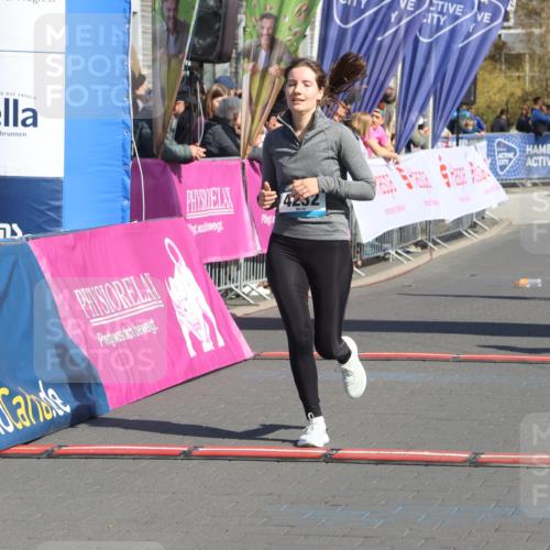 12.04.2026 - 45. Internationalen Wilhelmsburger Insellauf Strokosch-Dieckow http://msf.ph/oto/9461175 12.04.2026 11:09:01 Ziel 4624, 3732, 4232, 3569, 5285 meine-sportfotos.de