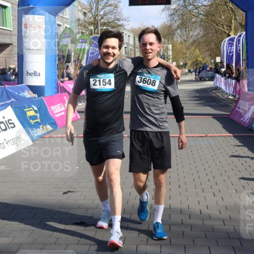 12.04.2026 - 45. Internationalen Wilhelmsburger Insellauf Strokosch-Dieckow http://msf.ph/oto/9461211 12.04.2026 10:50:58 Ziel 4903 meine-sportfotos.de