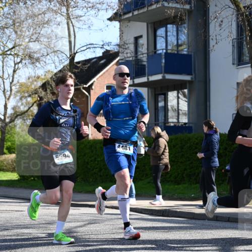 12.04.2026 - 45. Internationalen Wilhelmsburger Insellauf J. Mangold http://msf.ph/oto/9461304 12.04.2026 10:45:44 Ziel 3337, 3680, 5325, 3653, 4139, 4531, 5694, 2216, 3430, 5594, 4481, 4682, 5664, 3172, 2691, 3256, 3848, 3849, 3848, 3849, 5690, 4182, 2460, 2706, 4357, 3952, 4755, 3480, 5050, 5598 meine-sportfotos.de