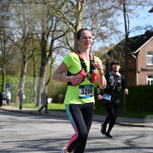 12.04.2026 - 45. Internationalen Wilhelmsburger Insellauf J. Mangold http://msf.ph/oto/9461418 12.04.2026 10:45:59 Ziel 5664, 3172, 2691, 3256, 3848, 3849, 5690, 4182, 2460, 2706, 4357, 3952, 4755, 3480, 5050, 5598, 3635, 4762, 5466, 2596, 5466, 2596, 3008, 4631, 2841, 5726, 5562, 3484, 4331, 3553 meine-sportfotos.de