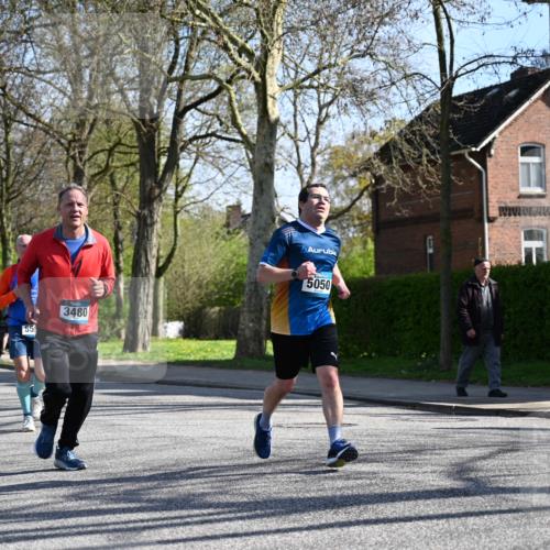 12.04.2026 - 45. Internationalen Wilhelmsburger Insellauf J. Mangold http://msf.ph/oto/9461497 12.04.2026 10:46:12 Ziel 2460, 2706, 4357, 3952, 4755, 3480, 5050, 5598, 3635, 4762, 5466, 2596, 3008, 3008, 4631, 2841, 5726, 5562, 3484, 4331, 3553, 3713, 3713, 3860, 5538, 4706, 4700, 5803, 2206, 5421, 5626, 3493, 3494 meine-sportfotos.de