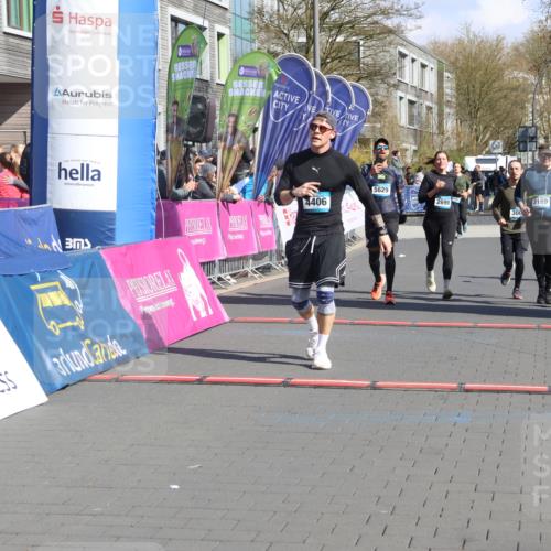 12.04.2026 - 45. Internationalen Wilhelmsburger Insellauf Strokosch-Dieckow http://msf.ph/oto/9461518 12.04.2026 11:09:30 Ziel 4406, 3169, 2699, 3005, 5629 meine-sportfotos.de