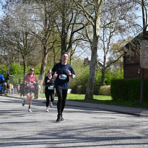 12.04.2026 - 45. Internationalen Wilhelmsburger Insellauf J. Mangold http://msf.ph/oto/9461556 12.04.2026 10:46:24 Ziel 4755, 3480, 5050, 5598, 3635, 4762, 5466, 2596, 3008, 4631, 2841, 5726, 5562, 3484, 4331, 3553, 3713, 3713, 3860, 5538, 4706, 4700, 5803, 2206, 5421, 5626, 3493, 3494, 3493, 3494, 3010, 3854, 2393, 2845, 3332, 3349, 4297, 3830 meine-sportfotos.de