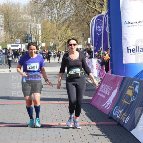 12.04.2026 - 45. Internationalen Wilhelmsburger Insellauf Strokosch-Dieckow http://msf.ph/oto/9461662 12.04.2026 11:09:36 Ziel 3169, 2699, 3005, 5629, 2620, 2601 meine-sportfotos.de