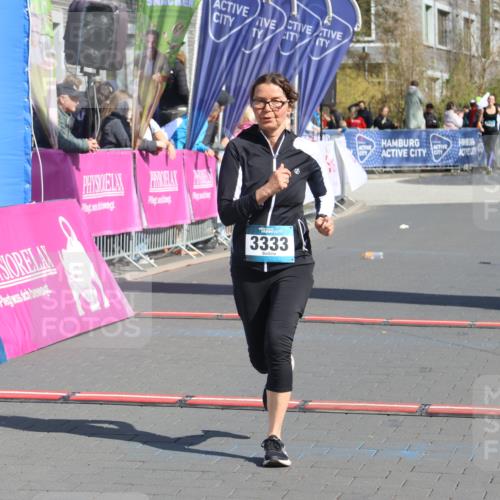 12.04.2026 - 45. Internationalen Wilhelmsburger Insellauf Strokosch-Dieckow http://msf.ph/oto/9461733 12.04.2026 11:09:46 Ziel 3333 meine-sportfotos.de