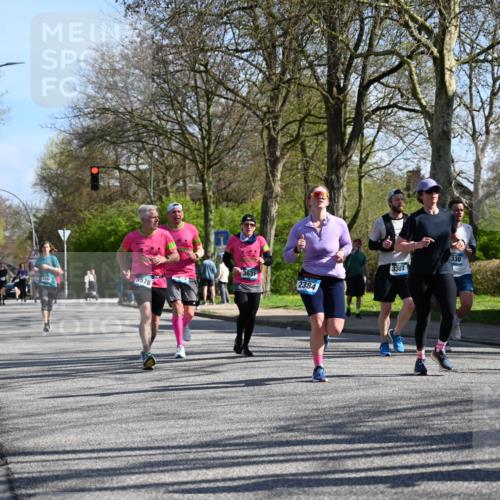 12.04.2026 - 45. Internationalen Wilhelmsburger Insellauf J. Mangold http://msf.ph/oto/9461976 12.04.2026 10:47:59 Ziel 5749, 2784, 4834, 4330, 3311, 2809, 4415, 4681, 2373, 2384, 2442, 3631, 5578, 3414, 3307, 4882, 2053, 4563, 4866, 2438, 3513, 2854, 2887, 3103, 4424, 3509, 4768, 3509, 4768, 3060, 3063, 2992, 2846, 3722, 4088, 4913, 4675, 3007 meine-sportfotos.de