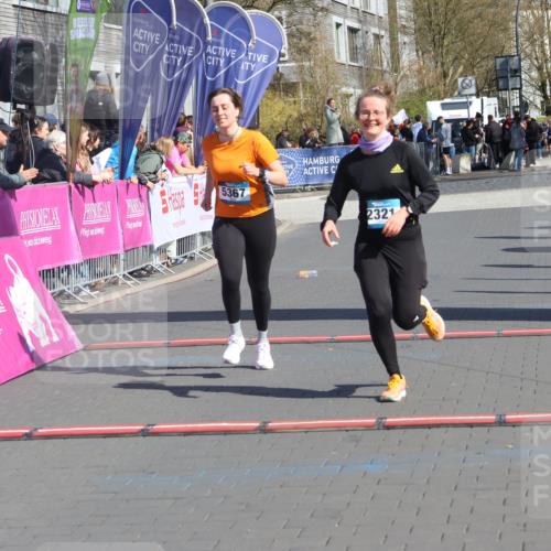 12.04.2026 - 45. Internationalen Wilhelmsburger Insellauf Strokosch-Dieckow http://msf.ph/oto/9461977 12.04.2026 11:10:07 Ziel 2321, 5367 meine-sportfotos.de