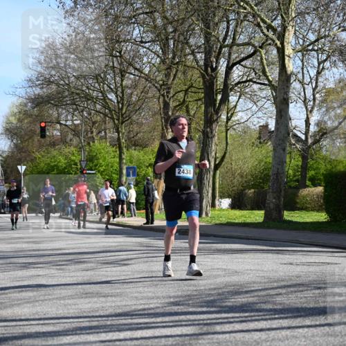 12.04.2026 - 45. Internationalen Wilhelmsburger Insellauf J. Mangold http://msf.ph/oto/9462040 12.04.2026 10:48:08 Ziel 4330, 3311, 2809, 4415, 4681, 2373, 2384, 2442, 3631, 5578, 3414, 3307, 4882, 2053, 4563, 4866, 2438, 3513, 2854, 2887, 3103, 4424, 4424, 3509, 4768, 3060, 3063, 2992, 2846, 3722, 4088, 4913, 4675, 3007 meine-sportfotos.de