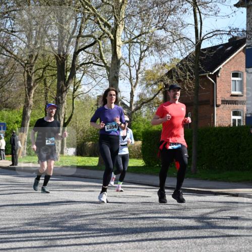 12.04.2026 - 45. Internationalen Wilhelmsburger Insellauf J. Mangold http://msf.ph/oto/9462063 12.04.2026 10:48:16 Ziel 2442, 3631, 5578, 3414, 3307, 4882, 2053, 4563, 4866, 2438, 3513, 2854, 2887, 3103, 4424, 3509, 4768, 3060, 3063, 2992, 2846, 3722, 4088, 3722, 4088, 4913, 4675, 3007, 4336, 3760, 3695, 5039, 2672, 4789, 4661, 5360 meine-sportfotos.de
