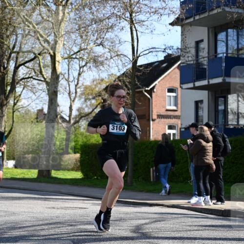 12.04.2026 - 45. Internationalen Wilhelmsburger Insellauf J. Mangold http://msf.ph/oto/9462095 12.04.2026 10:48:20 Ziel 4563, 4866, 2438, 3513, 2854, 2887, 3103, 4424, 3509, 4768, 3060, 3063, 2992, 2846, 3722, 4088, 4913, 4675, 3007, 4336, 3760, 3695, 5039, 2672, 4789, 4661, 5360, 5649, 2649, 2231, 3200 meine-sportfotos.de