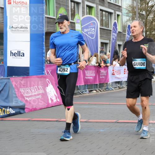 12.04.2026 - 45. Internationalen Wilhelmsburger Insellauf Strokosch-Dieckow http://msf.ph/oto/9462291 12.04.2026 13:17:49 Ziel 2571, 5001, 5532, 4392, 4642, 4957, 3900 meine-sportfotos.de