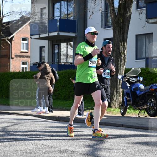 12.04.2026 - 45. Internationalen Wilhelmsburger Insellauf J. Mangold http://msf.ph/oto/9462300 12.04.2026 10:48:57 Ziel 4336, 3760, 3695, 5039, 2672, 4789, 4661, 5360, 5649, 2649, 2231, 3200, 4185, 2179, 3427, 3427, 2635, 2732, 2371, 3363, 2661, 4715, 2392, 3036, 2048 meine-sportfotos.de