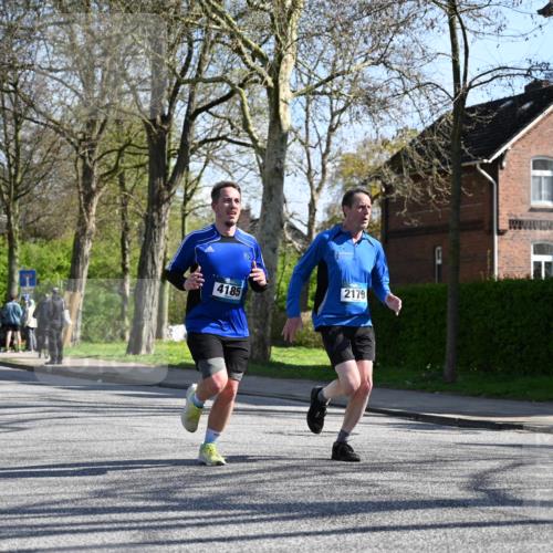 12.04.2026 - 45. Internationalen Wilhelmsburger Insellauf J. Mangold http://msf.ph/oto/9462323 12.04.2026 10:49:00 Ziel 3695, 5039, 2672, 4789, 4661, 5360, 5649, 2649, 2231, 3200, 4185, 2179, 3427, 2635, 2732, 2371, 2732, 2371, 3363, 2661, 4715, 2392, 3036, 2048, 3357 meine-sportfotos.de