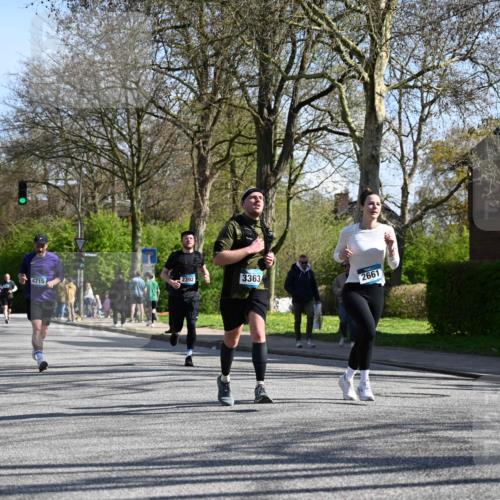 12.04.2026 - 45. Internationalen Wilhelmsburger Insellauf J. Mangold http://msf.ph/oto/9462417 12.04.2026 10:49:22 Ziel 3427, 2635, 2732, 2371, 3363, 2661, 4715, 2392, 3036, 2048, 3357, 3357, 2655, 5441, 3546, 2618, 2176, 2054, 3329, 3459, 4855 meine-sportfotos.de