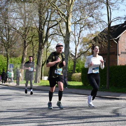 12.04.2026 - 45. Internationalen Wilhelmsburger Insellauf J. Mangold http://msf.ph/oto/9462428 12.04.2026 10:49:23 Ziel 2635, 2732, 2371, 3363, 2661, 4715, 2392, 3036, 2048, 3357, 2655, 5441, 3546, 2618, 2176, 2176, 2054, 3329, 3459, 4855 meine-sportfotos.de