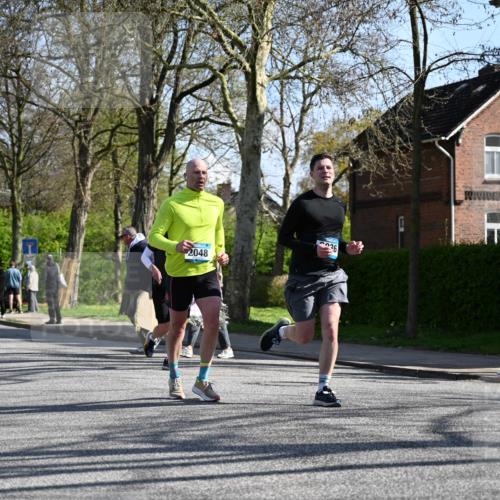 12.04.2026 - 45. Internationalen Wilhelmsburger Insellauf J. Mangold http://msf.ph/oto/9462496 12.04.2026 10:49:33 Ziel 3363, 2661, 4715, 2392, 3036, 2048, 3357, 2655, 5441, 3546, 2618, 2618, 2176, 2054, 3329, 3459, 4855, 4929, 4634, 3186, 3326, 3556 meine-sportfotos.de