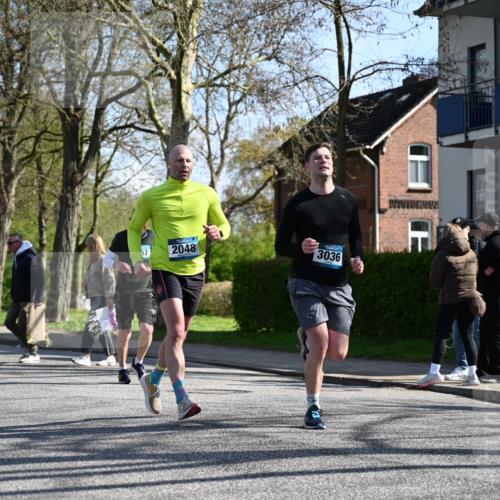 12.04.2026 - 45. Internationalen Wilhelmsburger Insellauf J. Mangold http://msf.ph/oto/9462504 12.04.2026 10:49:33 Ziel 3363, 2661, 4715, 2392, 3036, 2048, 3357, 2655, 5441, 3546, 2618, 2618, 2176, 2054, 3329, 3459, 4855, 4929, 4634, 3186, 3326, 3556 meine-sportfotos.de