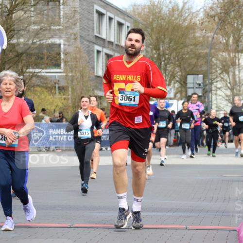 12.04.2026 - 45. Internationalen Wilhelmsburger Insellauf Strokosch-Dieckow http://msf.ph/oto/9462537 12.04.2026 13:17:37 Ziel 2670, 3061, 3281, 4315, 4867 meine-sportfotos.de