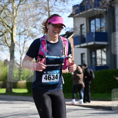 12.04.2026 - 45. Internationalen Wilhelmsburger Insellauf J. Mangold http://msf.ph/oto/9462666 12.04.2026 10:50:05 Ziel 4855, 4929, 4634, 3186, 3326, 3556, 3228, 5041, 5033, 4435, 2720, 3234, 3855, 3855, 2154, 3608, 4903, 2496, 2198, 2197 meine-sportfotos.de