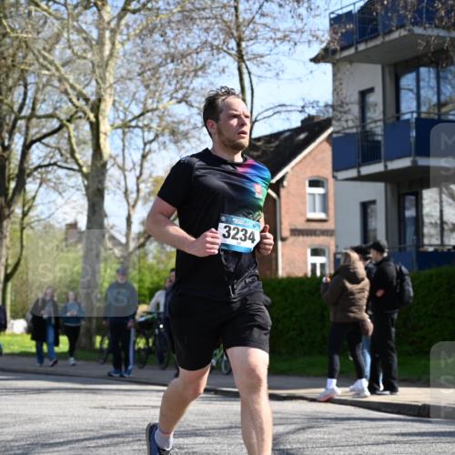 12.04.2026 - 45. Internationalen Wilhelmsburger Insellauf J. Mangold http://msf.ph/oto/9462773 12.04.2026 10:50:17 Ziel 4634, 3186, 3326, 3556, 3228, 5041, 5033, 4435, 2720, 3234, 3855, 2154, 3608, 4903, 2496, 2198, 2197, 2198, 2197 meine-sportfotos.de