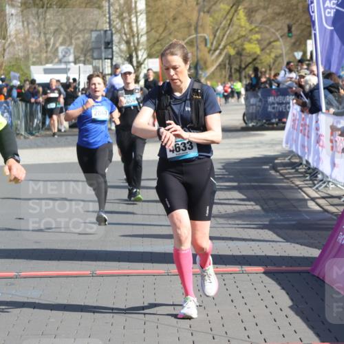 12.04.2026 - 45. Internationalen Wilhelmsburger Insellauf Strokosch-Dieckow http://msf.ph/oto/9462811 12.04.2026 11:11:42 Ziel 2673, 2326, 4633, 2867 meine-sportfotos.de