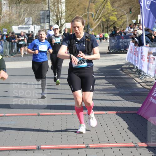 12.04.2026 - 45. Internationalen Wilhelmsburger Insellauf Strokosch-Dieckow http://msf.ph/oto/9462818 12.04.2026 11:11:42 Ziel 2673, 2326, 4633, 2867 meine-sportfotos.de