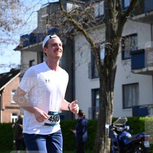 12.04.2026 - 45. Internationalen Wilhelmsburger Insellauf J. Mangold http://msf.ph/oto/9463063 12.04.2026 10:51:30 Ziel 3049, 4263, 5769, 3572, 4503, 3183, 3183, 3567, 2729, 5553, 2837, 4541, 2432, 4414, 5671, 4596, 4024, 5789, 3151, 3674, 3184 meine-sportfotos.de
