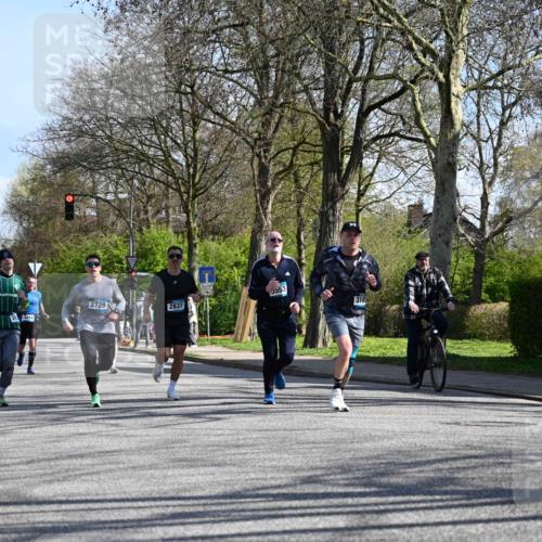 12.04.2026 - 45. Internationalen Wilhelmsburger Insellauf J. Mangold http://msf.ph/oto/9463069 12.04.2026 10:51:43 Ziel 3183, 3567, 2729, 5553, 2837, 4541, 2432, 4414, 5671, 4596, 4024, 5789, 3151, 3674, 3184, 3366, 3366, 3923, 3887, 3102, 3852, 2239, 2256, 2255, 5501, 5574 meine-sportfotos.de