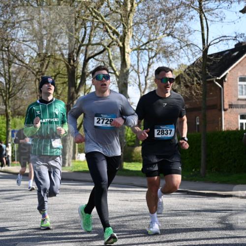 12.04.2026 - 45. Internationalen Wilhelmsburger Insellauf J. Mangold http://msf.ph/oto/9463111 12.04.2026 10:51:46 Ziel 3183, 3567, 2729, 5553, 2837, 4541, 2432, 4414, 5671, 4596, 4596, 4024, 5789, 3151, 3674, 3184, 3366, 3923, 3887, 3102, 3852, 2239, 2256, 2255, 5501, 5574, 4710 meine-sportfotos.de