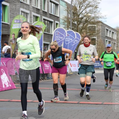 12.04.2026 - 45. Internationalen Wilhelmsburger Insellauf Strokosch-Dieckow http://msf.ph/oto/9463193 12.04.2026 13:16:53 Ziel 3245, 4849, 3195, 5275, 5269, 4820, 4926 meine-sportfotos.de