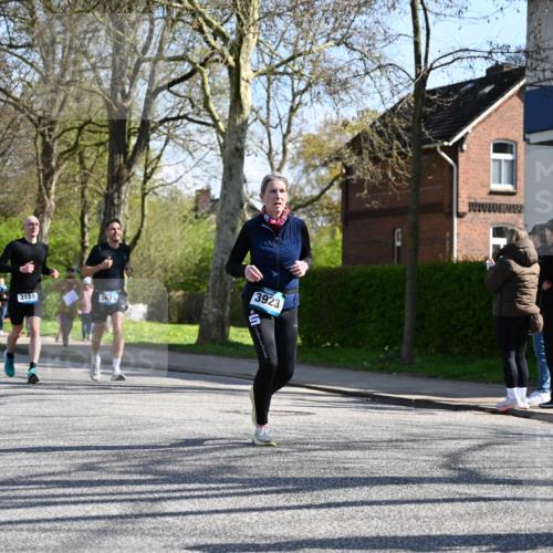 12.04.2026 - 45. Internationalen Wilhelmsburger Insellauf J. Mangold http://msf.ph/oto/9463252 12.04.2026 10:52:05 Ziel 4414, 5671, 4596, 4024, 5789, 3151, 3674, 3184, 3366, 3923, 3887, 3102, 3852, 2239, 2256, 2255, 2256, 2255, 5501, 5574, 4710, 4689, 4836, 3291, 5284, 3577, 2625, 4008, 3237, 5727 meine-sportfotos.de