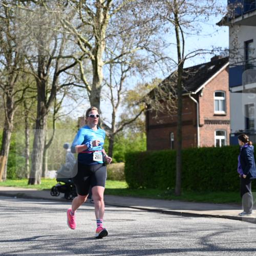 12.04.2026 - 45. Internationalen Wilhelmsburger Insellauf J. Mangold http://msf.ph/oto/9463556 12.04.2026 10:53:14 Ziel 2162, 4943, 4801, 4802, 5544, 4499, 4277, 2600, 5490, 5576, 5614, 4750, 5614, 4750, 2593, 2834, 2554, 5617, 5650, 4338, 5406 meine-sportfotos.de