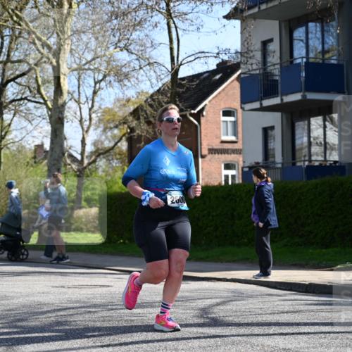 12.04.2026 - 45. Internationalen Wilhelmsburger Insellauf J. Mangold http://msf.ph/oto/9463564 12.04.2026 10:53:15 Ziel 2162, 4943, 4801, 4802, 5544, 4499, 4277, 2600, 5490, 5576, 5614, 4750, 2593, 2834, 2554, 5617, 5650, 5650, 4338, 5406 meine-sportfotos.de