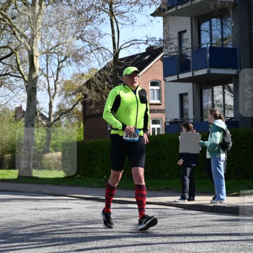12.04.2026 - 45. Internationalen Wilhelmsburger Insellauf J. Mangold http://msf.ph/oto/9463614 12.04.2026 10:53:22 Ziel 4943, 4801, 4802, 5544, 4499, 4277, 2600, 5490, 5576, 5614, 4750, 2593, 2834, 2554, 5617, 5650, 4338, 5406, 2368, 5347, 3399, 2606 meine-sportfotos.de