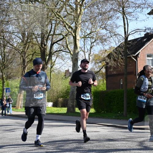 12.04.2026 - 45. Internationalen Wilhelmsburger Insellauf J. Mangold http://msf.ph/oto/9463631 12.04.2026 10:53:25 Ziel 5544, 4499, 4277, 2600, 5490, 5576, 5614, 4750, 2593, 2834, 2554, 5617, 5650, 4338, 5406, 2368, 5347, 3399, 2606 meine-sportfotos.de