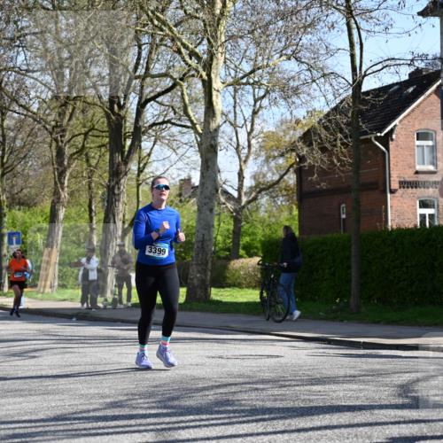 12.04.2026 - 45. Internationalen Wilhelmsburger Insellauf J. Mangold http://msf.ph/oto/9463731 12.04.2026 10:53:51 Ziel 5650, 4338, 5406, 2368, 5347, 3399, 2606, 3918, 5740, 2958, 2957, 2895, 2958, 2957, 2895, 3724, 2399, 3580, 3596, 4131, 3580, 3596, 4131, 2569, 4389, 4390 meine-sportfotos.de