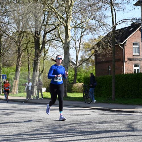 12.04.2026 - 45. Internationalen Wilhelmsburger Insellauf J. Mangold http://msf.ph/oto/9463734 12.04.2026 10:53:51 Ziel 5650, 4338, 5406, 2368, 5347, 3399, 2606, 3918, 5740, 2958, 2957, 2895, 2958, 2957, 2895, 3724, 2399, 3580, 3596, 4131, 3580, 3596, 4131, 2569, 4389, 4390 meine-sportfotos.de