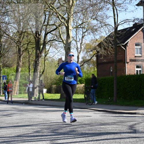 12.04.2026 - 45. Internationalen Wilhelmsburger Insellauf J. Mangold http://msf.ph/oto/9463739 12.04.2026 10:53:51 Ziel 5650, 4338, 5406, 2368, 5347, 3399, 2606, 3918, 5740, 2958, 2957, 2895, 2958, 2957, 2895, 3724, 2399, 3580, 3596, 4131, 3580, 3596, 4131, 2569, 4389, 4390 meine-sportfotos.de