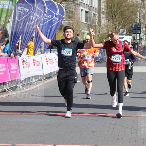 12.04.2026 - 45. Internationalen Wilhelmsburger Insellauf Strokosch-Dieckow http://msf.ph/oto/9463761 12.04.2026 11:13:05 Ziel 2739, 3003, 2753, 2272, 3718, 3405 meine-sportfotos.de