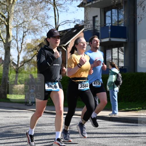 12.04.2026 - 45. Internationalen Wilhelmsburger Insellauf J. Mangold http://msf.ph/oto/9463872 12.04.2026 10:54:17 Ziel 3724, 2399, 3580, 3596, 4131, 2569, 4389, 4390, 2701, 4687, 3818, 4711, 2088, 5660, 5317 meine-sportfotos.de