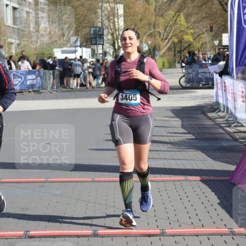 12.04.2026 - 45. Internationalen Wilhelmsburger Insellauf Strokosch-Dieckow http://msf.ph/oto/9463873 12.04.2026 11:13:09 Ziel 3003, 2753, 2272, 3718, 3405 meine-sportfotos.de