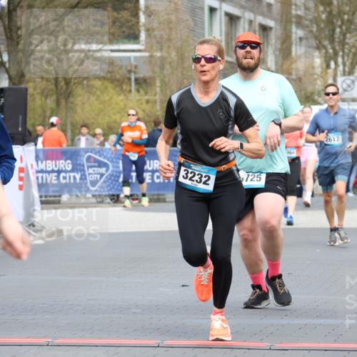 12.04.2026 - 45. Internationalen Wilhelmsburger Insellauf Strokosch-Dieckow http://msf.ph/oto/9463967 12.04.2026 13:15:54 Ziel 4366, 4227, 3232, 2774, 5725 meine-sportfotos.de