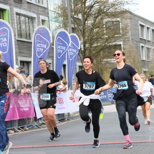 12.04.2026 - 45. Internationalen Wilhelmsburger Insellauf Strokosch-Dieckow http://msf.ph/oto/9464040 12.04.2026 13:15:47 Ziel 3881, 3882, 3767, 3765, 4366 meine-sportfotos.de