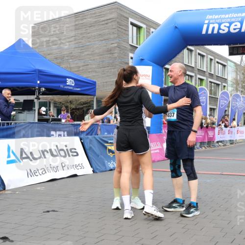 12.04.2026 - 45. Internationalen Wilhelmsburger Insellauf Strokosch-Dieckow http://msf.ph/oto/9464103 12.04.2026 13:15:30 Ziel 2110, 4695, 2815, 2785, 2043, 2118 meine-sportfotos.de