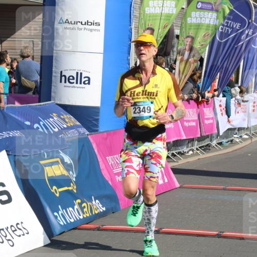 12.04.2026 - 45. Internationalen Wilhelmsburger Insellauf Strokosch-Dieckow http://msf.ph/oto/9464338 12.04.2026 10:56:13 Ziel 2349, 3118, 5822 meine-sportfotos.de