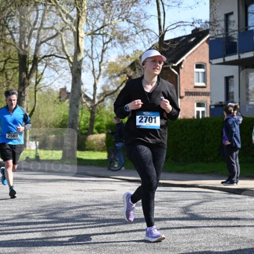 12.04.2026 - 45. Internationalen Wilhelmsburger Insellauf J. Mangold http://msf.ph/oto/9464348 12.04.2026 10:54:26 Ziel 3580, 3596, 4131, 2569, 4389, 4390, 2701, 4687, 4687, 3818, 4711, 2088, 5660, 5317, 2821, 2855, 4585, 2324, 4636, 5006 meine-sportfotos.de
