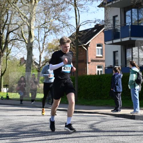 12.04.2026 - 45. Internationalen Wilhelmsburger Insellauf J. Mangold http://msf.ph/oto/9464380 12.04.2026 10:54:43 Ziel 4687, 3818, 4711, 2088, 5660, 5317, 2821, 2855, 4585, 2324, 4636, 5006, 5333, 4056, 5334, 4197, 4197, 5747, 5773, 5835, 5268, 4500 meine-sportfotos.de
